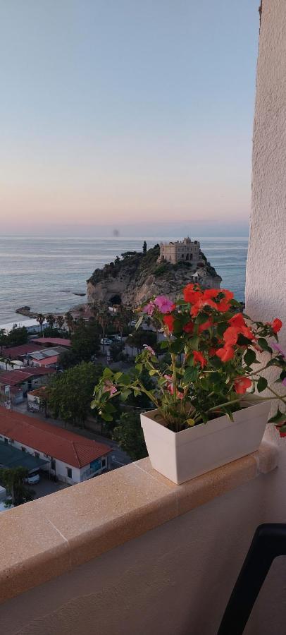La Finestra Sul Mare Apartment Tropea Bagian luar foto